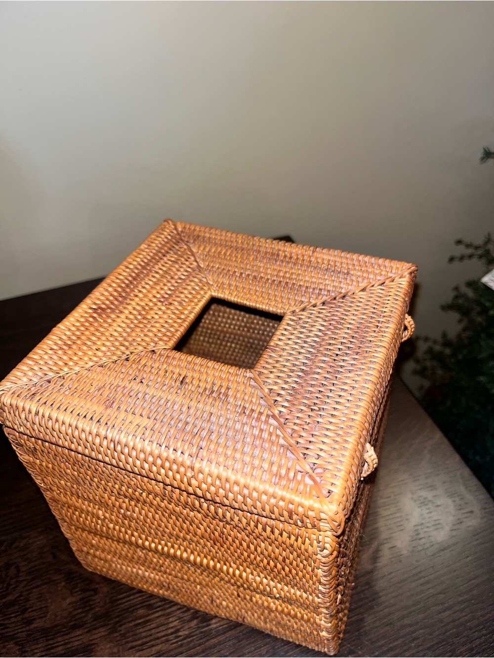 A vintage woven rattan Kleenex tissue cover Bohemian standard square style - Picture 4 of 6